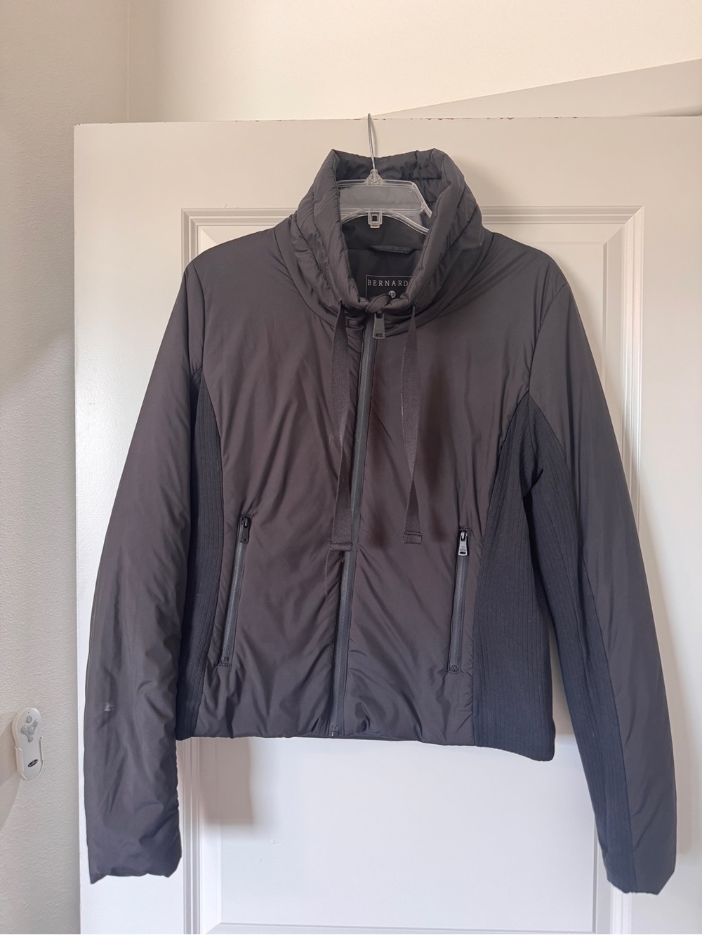 Bernardo Women's Charcoal Gray Packable Puffer Jacket